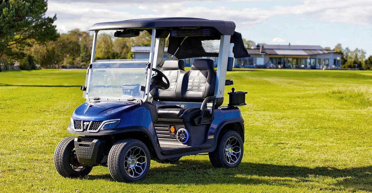 Car for golf course