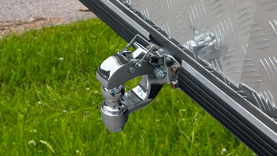 Close-up of the robust towing hook installed on Tara Turfman 700 EEC, designed for secure towing and hauling